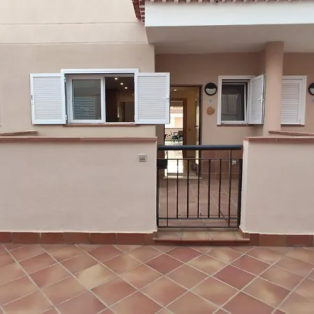 Tenerife Urbanizacion Playa Negra בית נופש פוארטו דה סנטיאגו